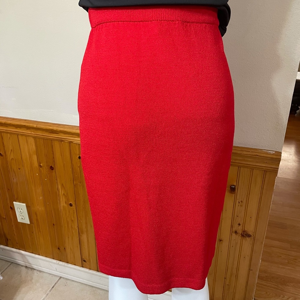 St. John Collection Pencil Skirt
